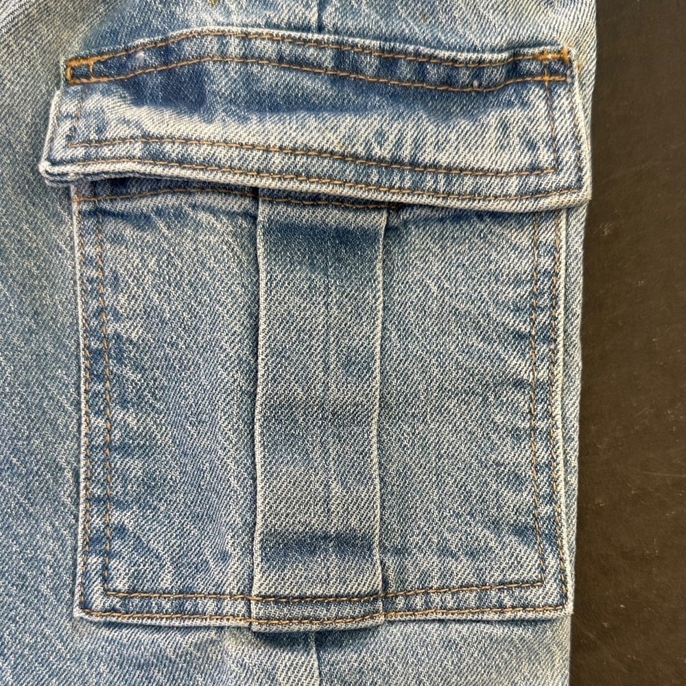 Levi's Light Blue Women's Straight Leg Jeans - Picture 5 of 11